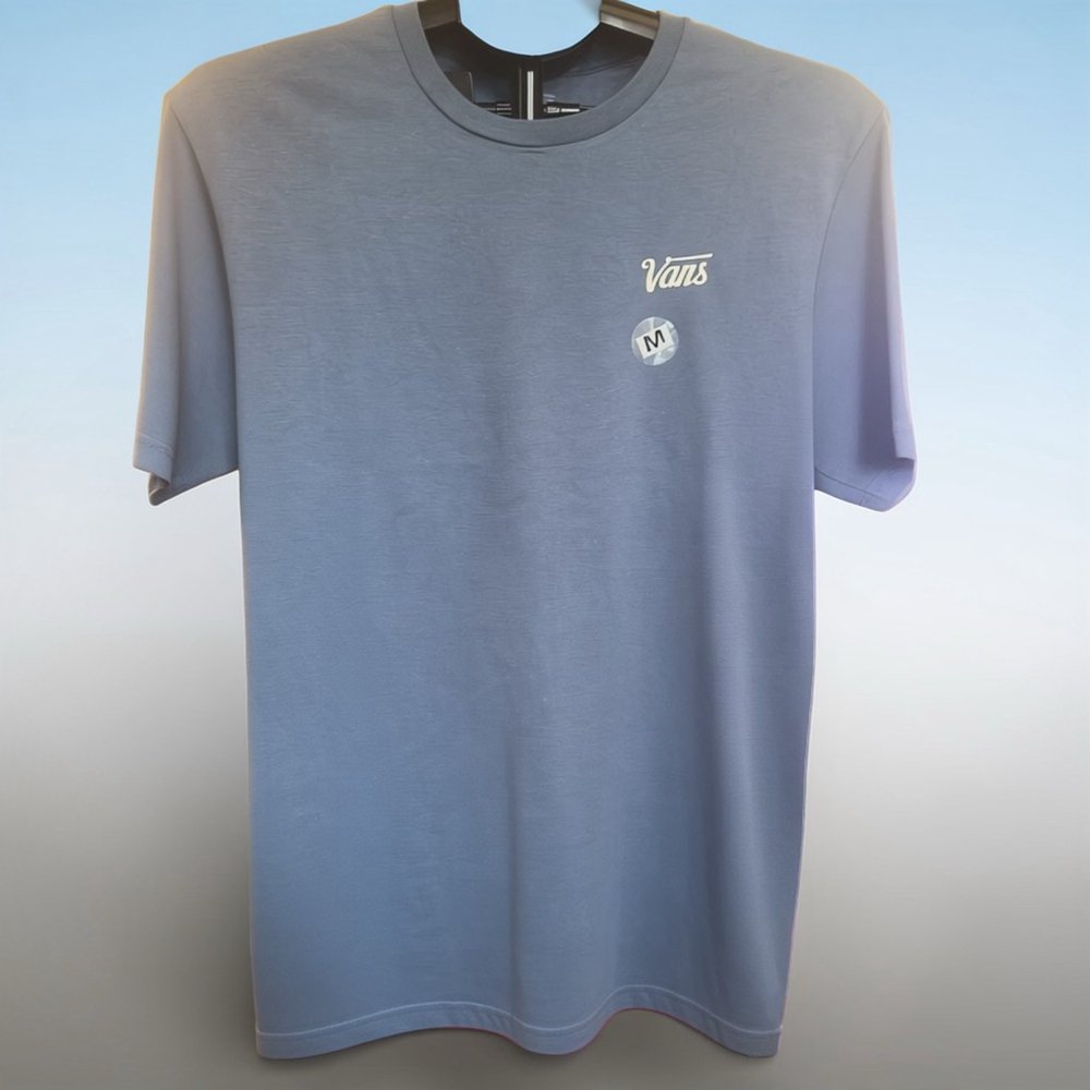 Men’s medium Vans Tshirt NWT